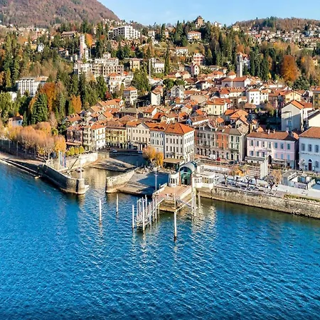 Elegant Lakeview For 6 * Germignaga